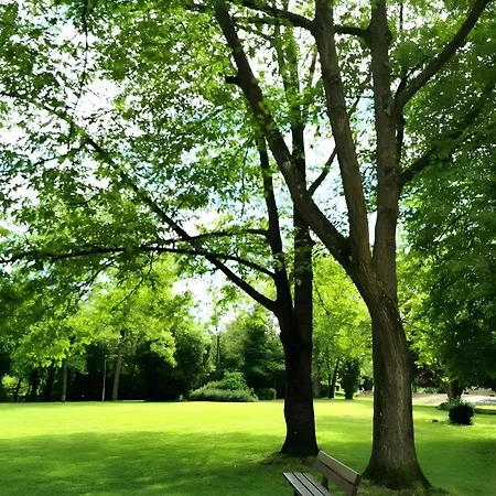 Snug Und Hugley Neuenstein (Baden-Wurttemberg)