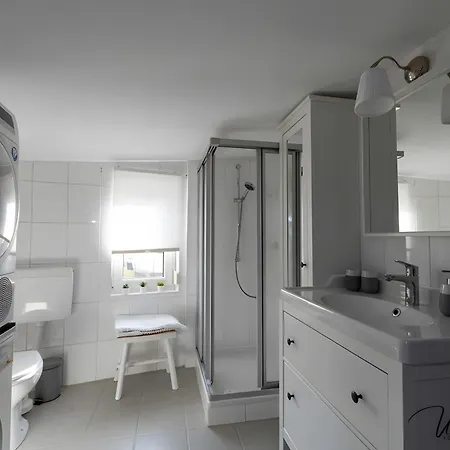 Snug Und Hugley Appartement *